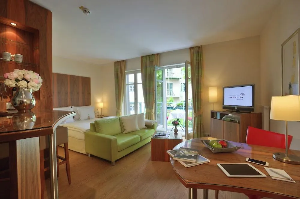 Hotel Maximilian München 4*,