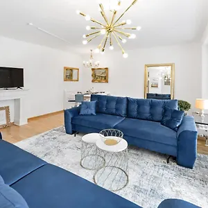  Apartment Luxus Im Stadtzentrum Mit Tiefgaragenplatz