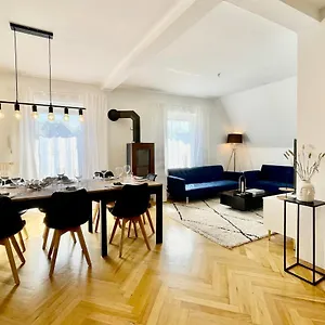 Design Maisonette I Kamin I 10 Personen I Netflix Apartment Bremen